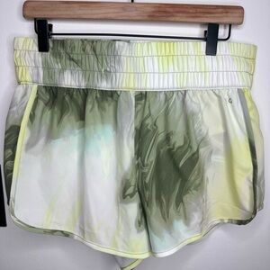 NWT DSG 3” High-Rise Stride Multi-Color Shorts (Greens & Yellows)